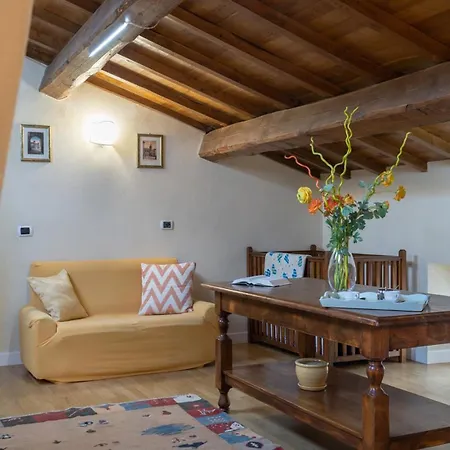 Villa La Colonica 18, Emma